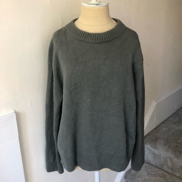 Vince Pine Cashmere Boxy Crew Neck Sweater - Picture 2 of 8